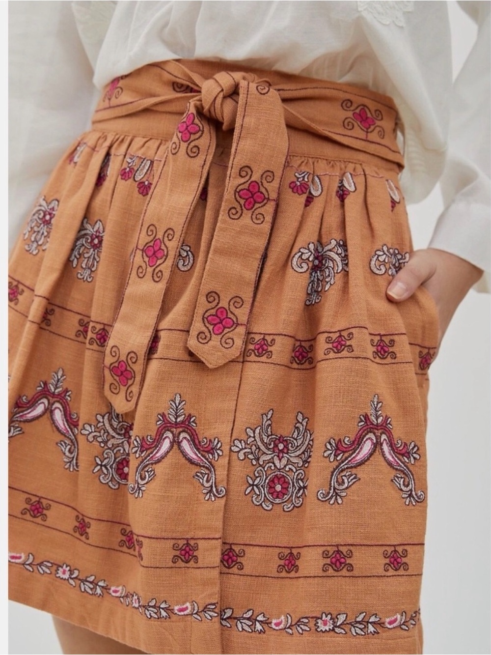 ANTHROPOLOGIE Meghan Embroidered Cotton Skirt